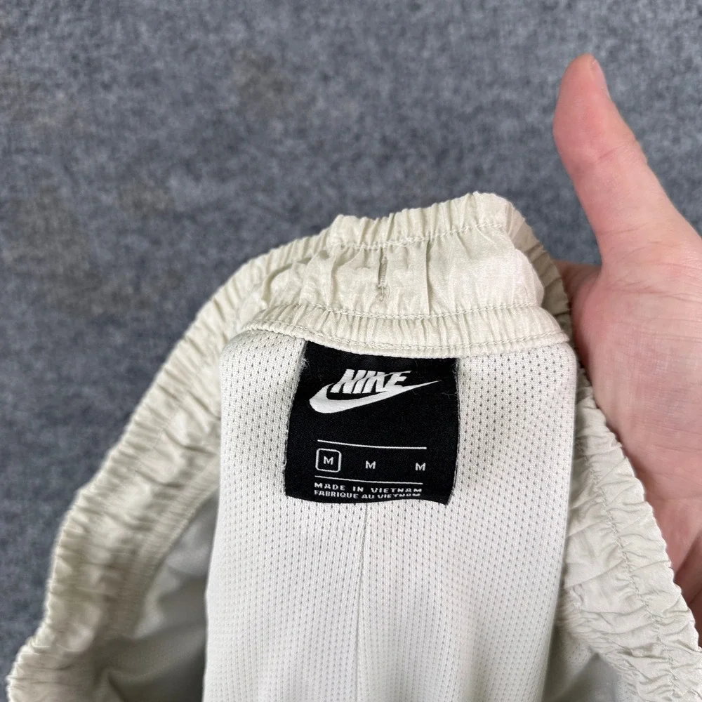 Nike Swoosh Woven Track Jogger Pants Mens M Bone Gray Sportswear DJ0478